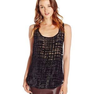 BB Dakota - Black Kendall Top